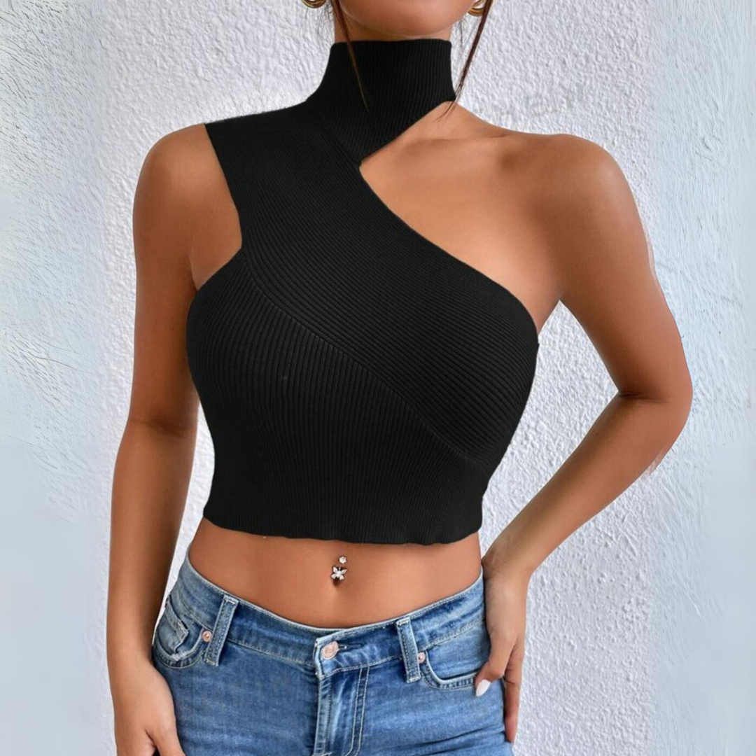 'It girl' cut-out crop top.